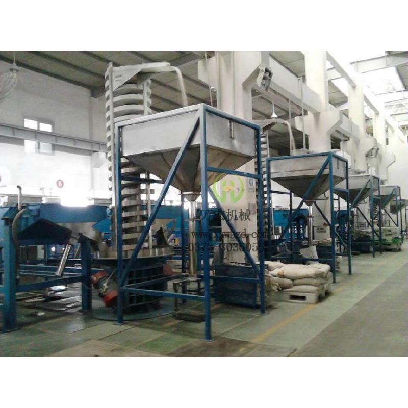 新鄉(xiāng)垂直振動(dòng)螺旋提升機(jī)萬宏直銷產(chǎn)品