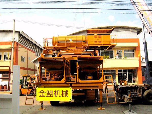 半自動(dòng)水套離心機(jī) 離心選礦設(shè)備 砂金、**金礦和多種金屬礦的單體回收