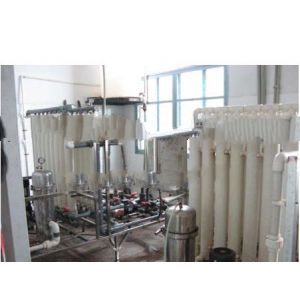 杭州瑞納膜濃縮脫醇設(shè)備