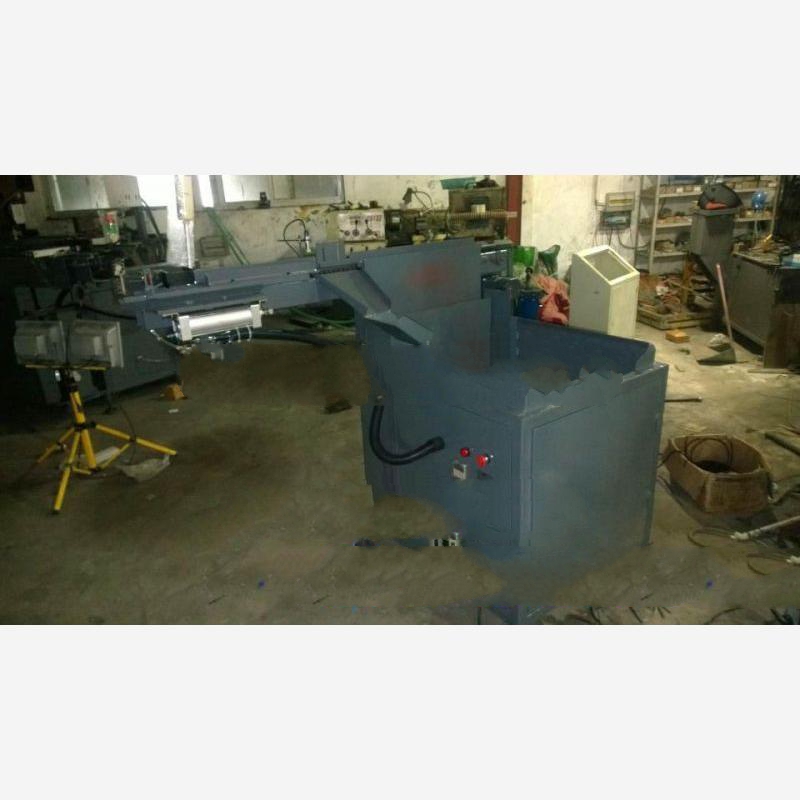 中頻電加熱設(shè)備加料機 送料效果如何