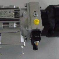 現(xiàn)貨供應貨梯平臺動力單元  液壓泵站及各種配件