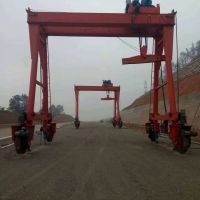 張家界行車，行吊