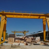 枝江市雙主梁門式起重機(jī)，行車，行吊，天車，龍門吊大全