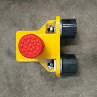 實拍！通用型200輪矩形方管梁頭防脫軌產(chǎn)品實物圖