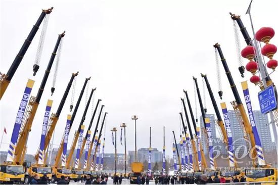 徐工，向全球輪式起重機(jī)第一發(fā)起沖擊