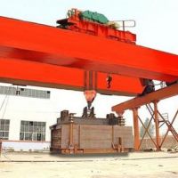 ?？趯?zhuān)業(yè)銷(xiāo)售QD型雙梁橋式起重機(jī)