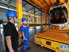 #（新華視界）（2）湖北首條&ldquo;空軌&rdquo;高溫天氣順利試跑