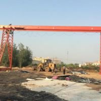 臺州門試起重機