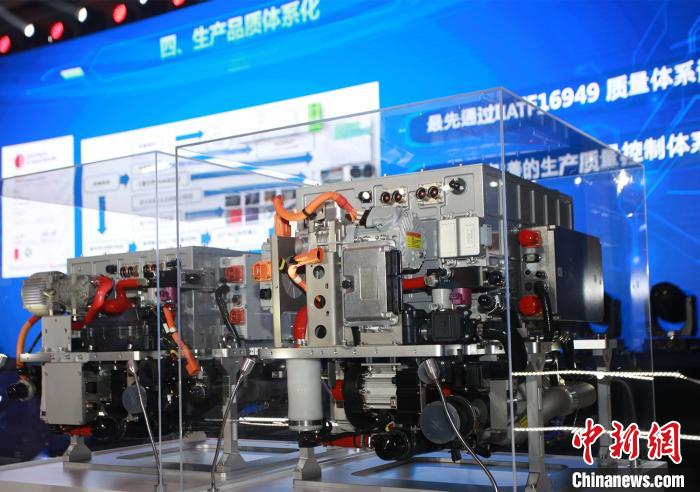 &ldquo;國鴻氫能&rdquo;鴻途G系列燃料電池新產(chǎn)品亮相廣東佛山。　程景偉 攝