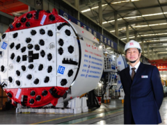 矢志奉獻(xiàn)新產(chǎn)業(yè) 不辭長(zhǎng)做盾構(gòu)人 ——記我國(guó)盾構(gòu)產(chǎn)業(yè)的開拓者、奠基人之一李建斌（一）