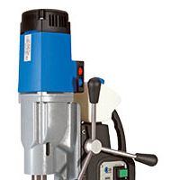 擁有過熱保護(hù)，扭力控制，無極變速的多功能磁力鉆MAB525