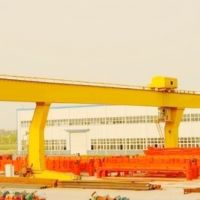 長(zhǎng)沙起重機(jī)-門(mén)式起重機(jī)