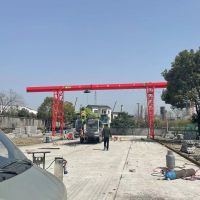 湖北省宜昌市興山縣龍門吊，行吊，門式起重機(jī)