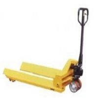 ?？谄鹬貦C(jī)-叉車