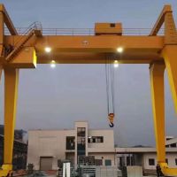 大型起重機(jī)